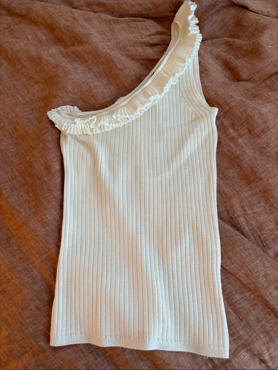White House Black Market Tops - White House Black Market NWT One-Shoulder Ruffle Ribbed Tank in Ivory